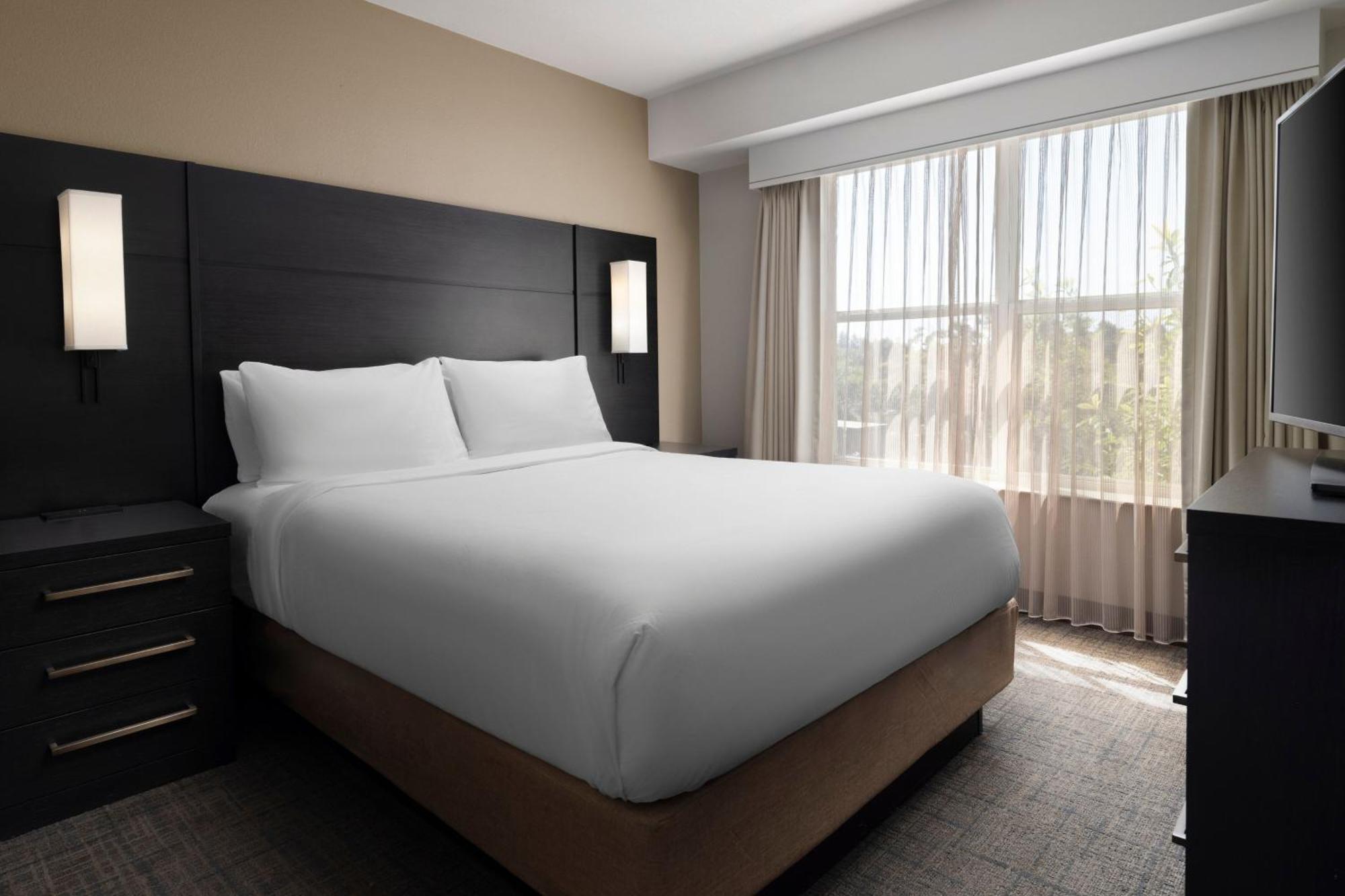 Residence Inn By Marriott סטוקטון מראה חיצוני תמונה